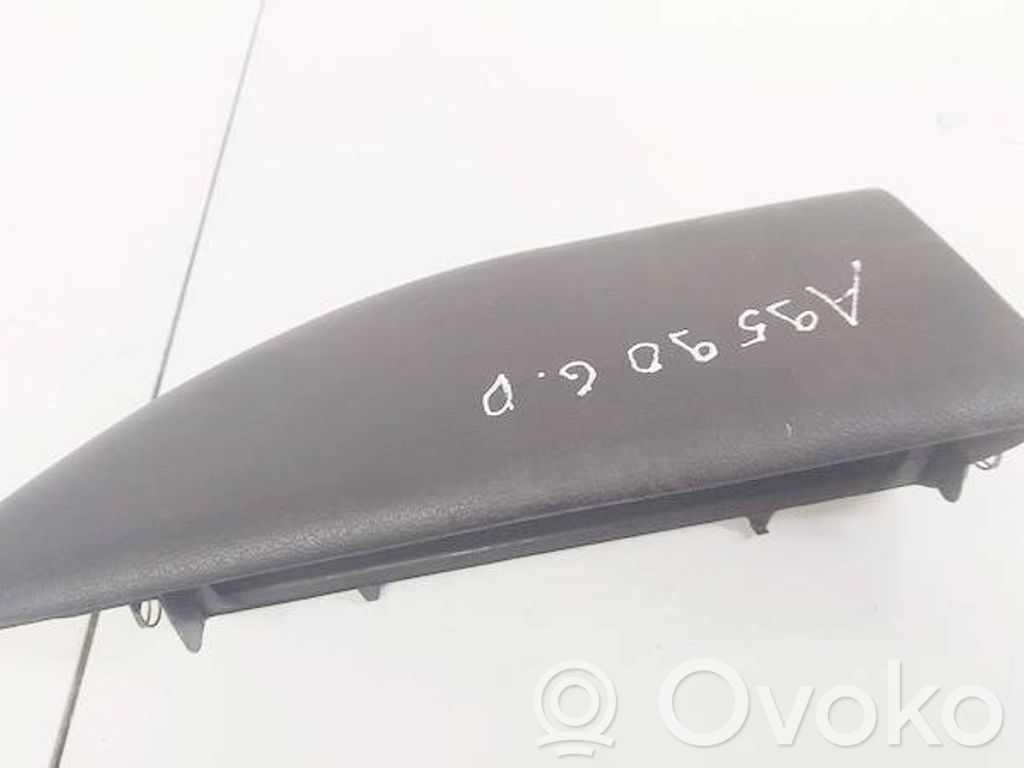Audi A6 S6 C5 4B Handschuhfach 