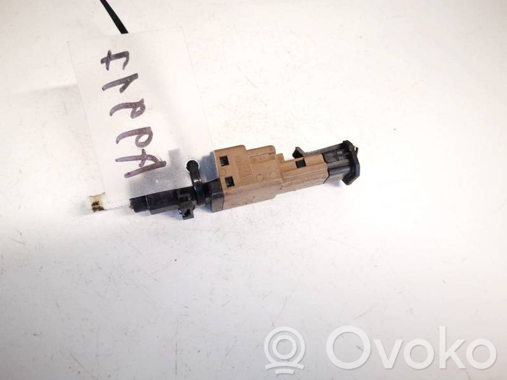 Interruptor sensor del pedal de freno   46840511,46840511