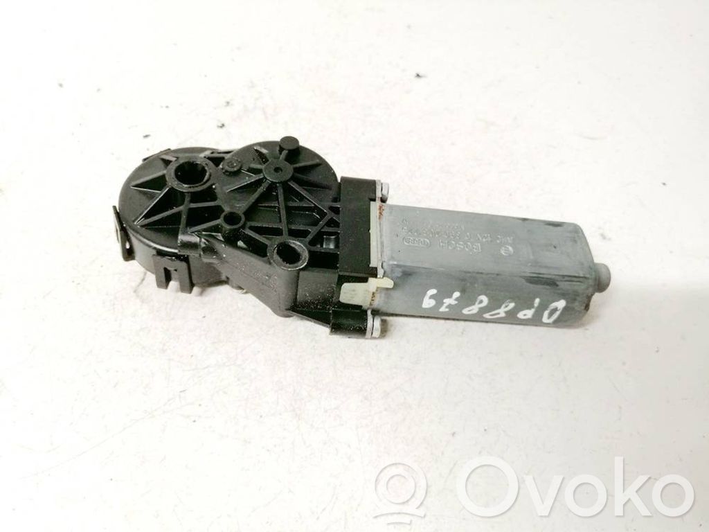 Motor de ajuste del asiento   0390203225,0390203225