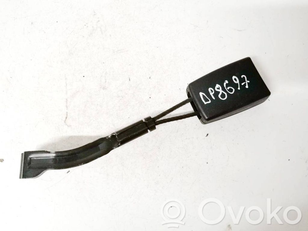 Ford Focus Klamra przedniego pasa bezpieczeństwa 