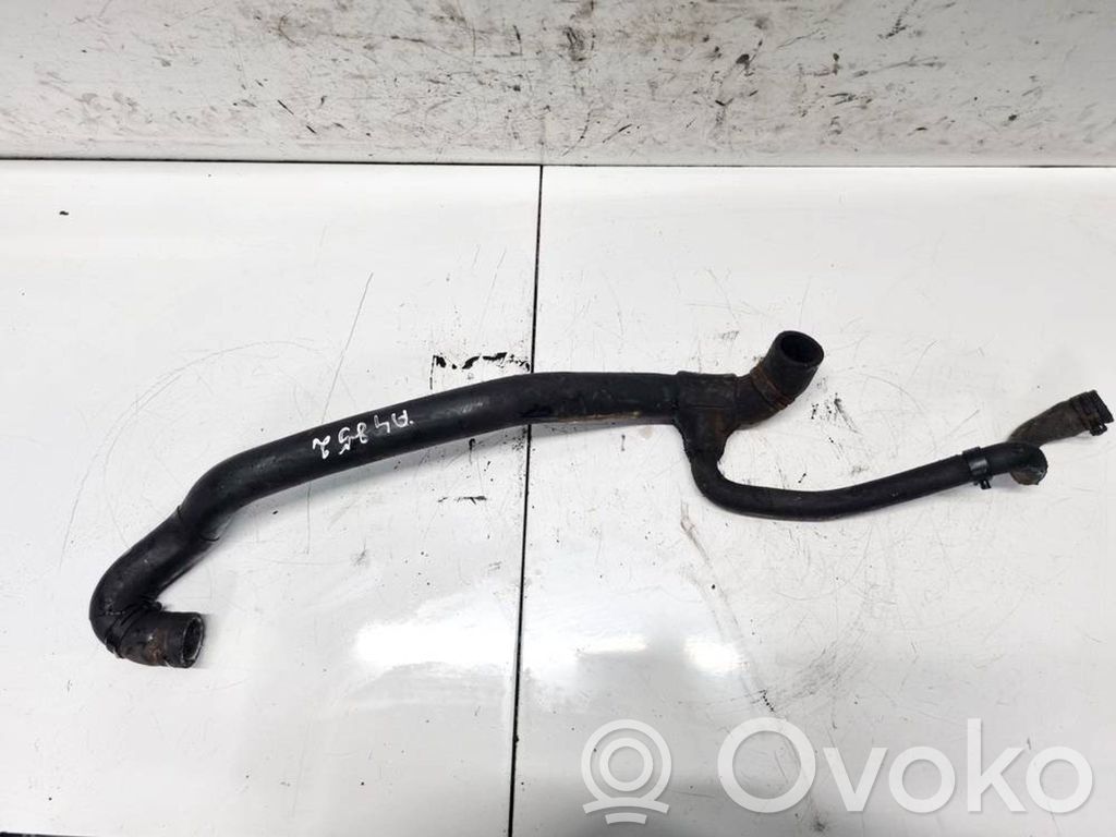 Opel Vectra B Przewód / Wąż chłodnicy
