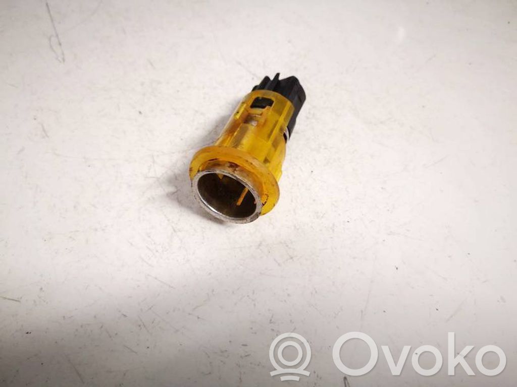 Renault Megane II Zigarettenanzünder 