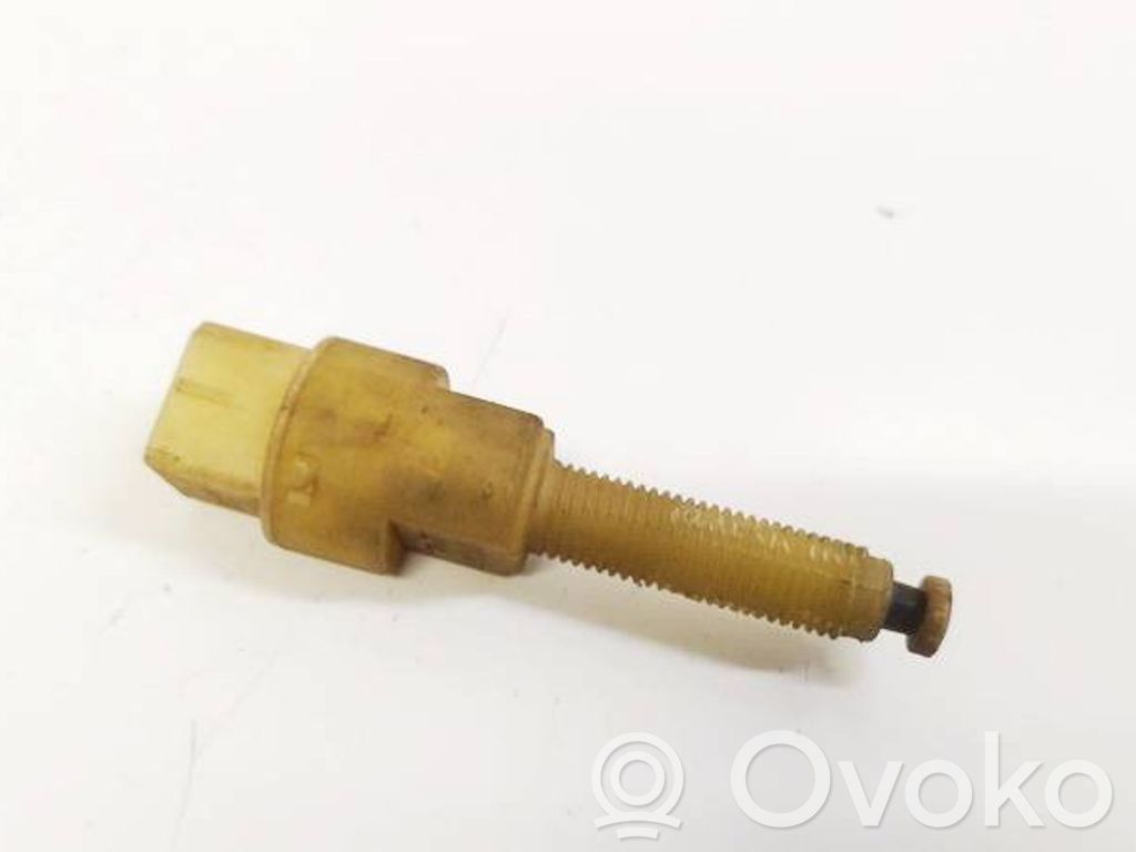 Audi A6 S6 C5 4B Interruttore del pedale del freno 