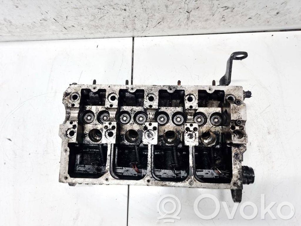 Volkswagen Golf IV Culata del motor 