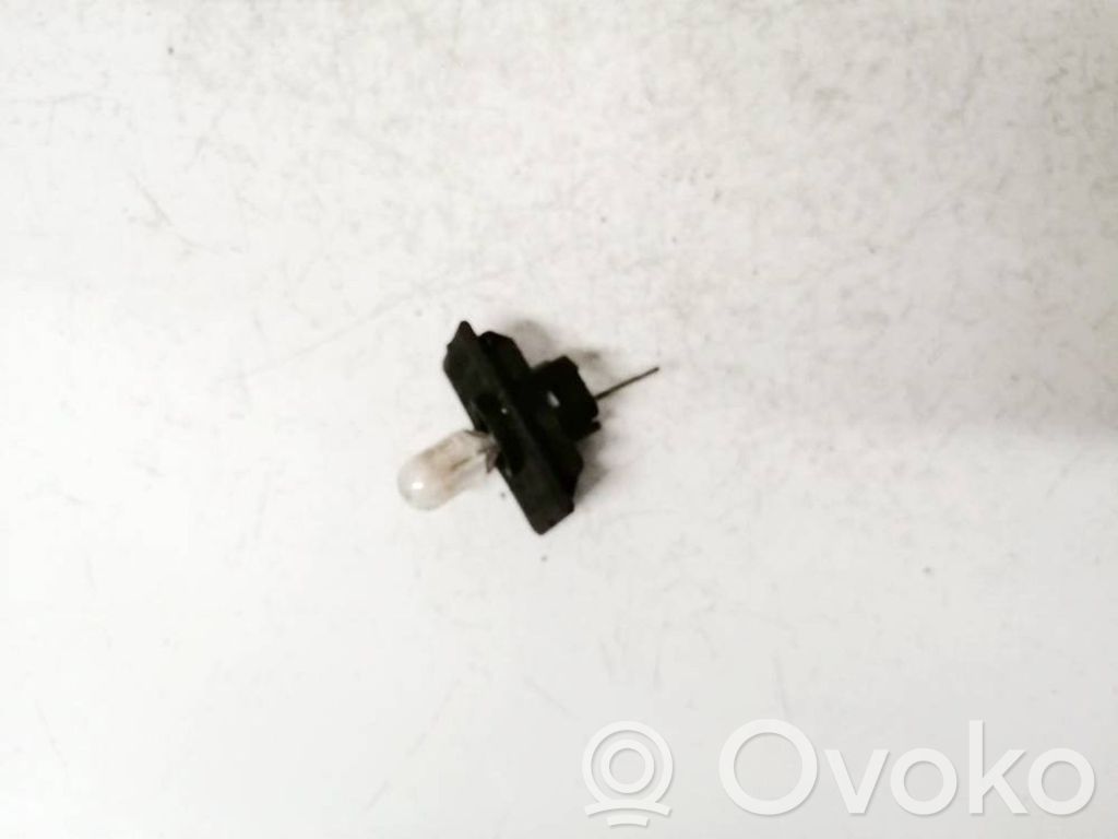 Volkswagen Golf III Ampoule, feu stop / feu arrière 
