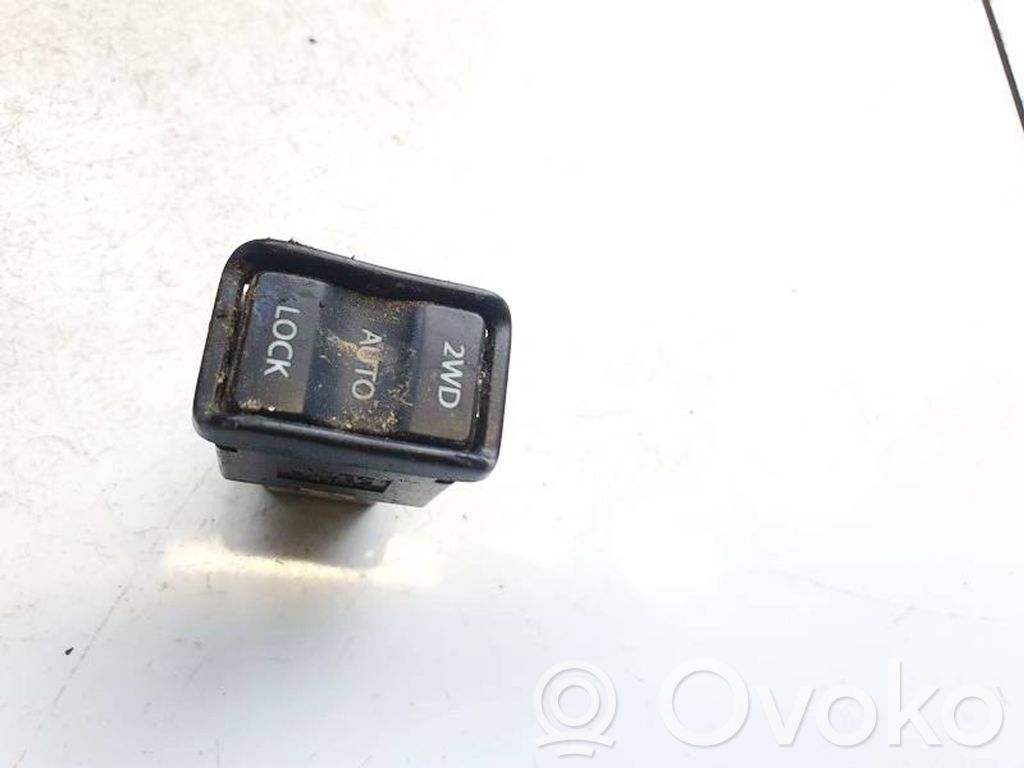 Suzuki SX4 Interruptor de control de tracción (ASR) 