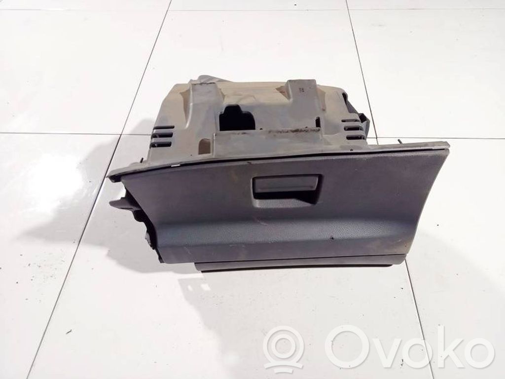 Guantera   9M21U06010AAW,6M21U04405AD35NC,6M21U04405AD35NC,9M21U06010AAW