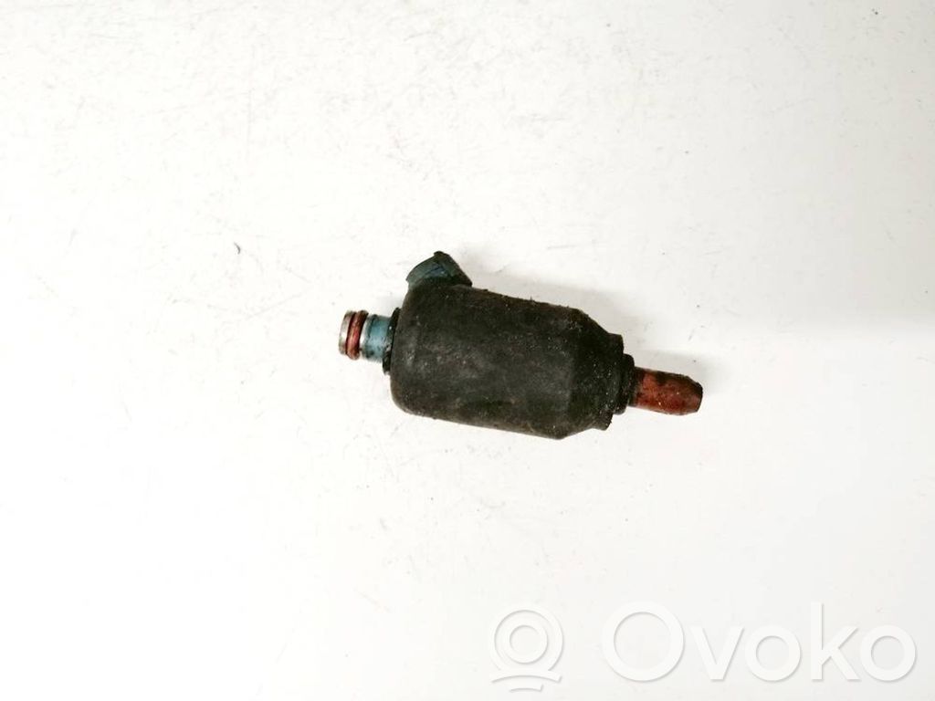 Mazda MX-6 Injector combustibil 