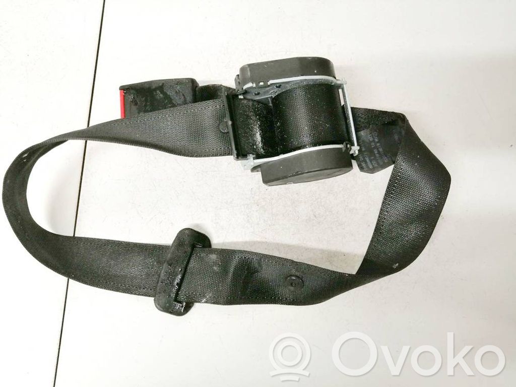 Opel Omega B2 Sicherheitsgurt hinten Mitte 