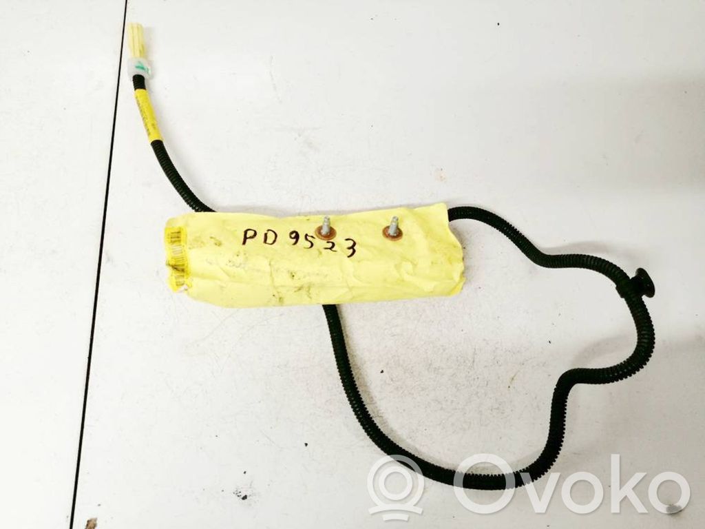 Toyota Avensis T250 Airbag scaun