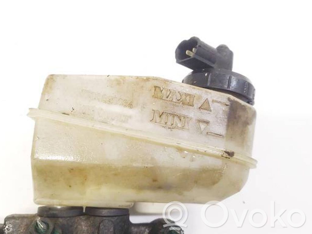 Renault Scenic I Serbatoio di compensazione del liquido del freno 