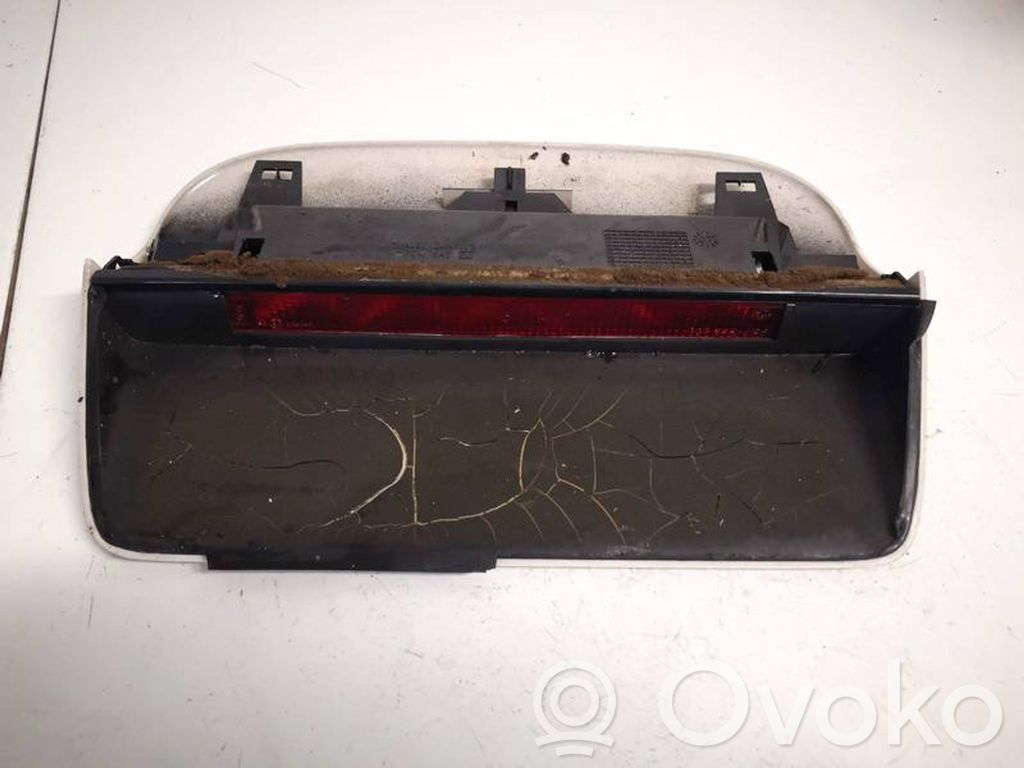 Saab 9-5 Third/center stoplight 