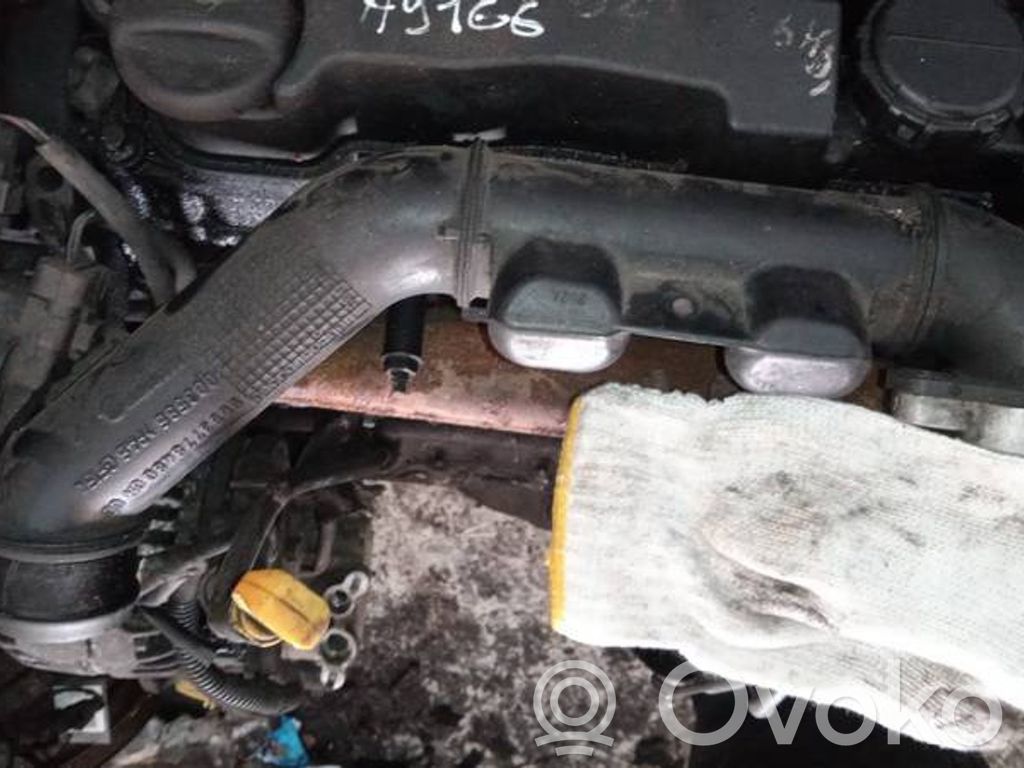 Citroen C4 I Furtun/conductă intercooler 