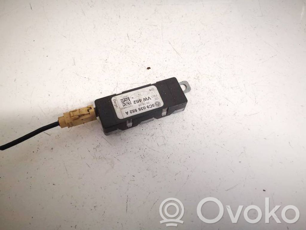 Volkswagen PASSAT B6 Centralina antenna 