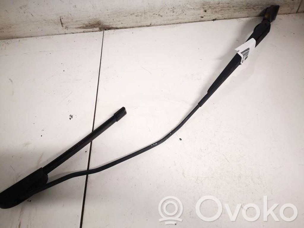 Dodge Journey Ramię wycieraczki szyby przedniej / czołowej 