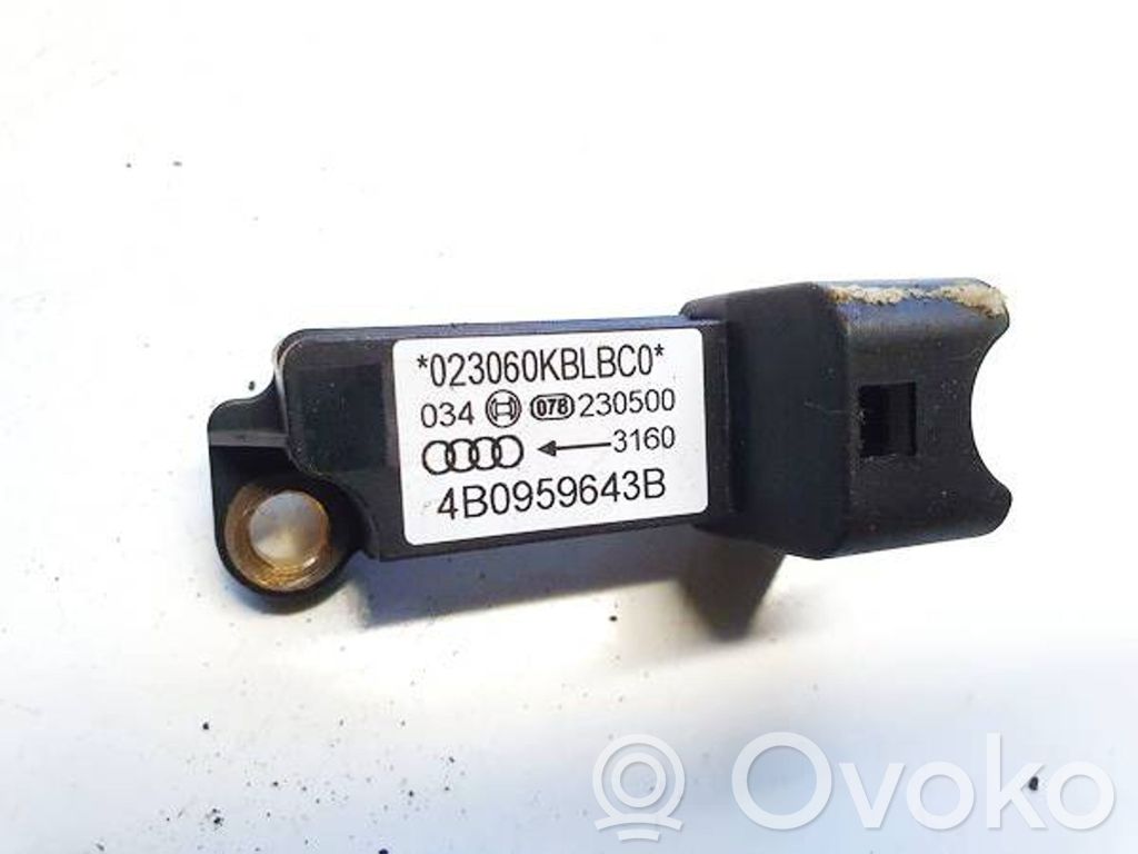Czujnik uderzenia Airbag   4B0959643B,023060KBLBC0,023060KBLBC0,4B0959643B