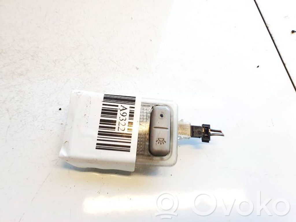 Ford Mondeo MK IV Takaistuimen valo 