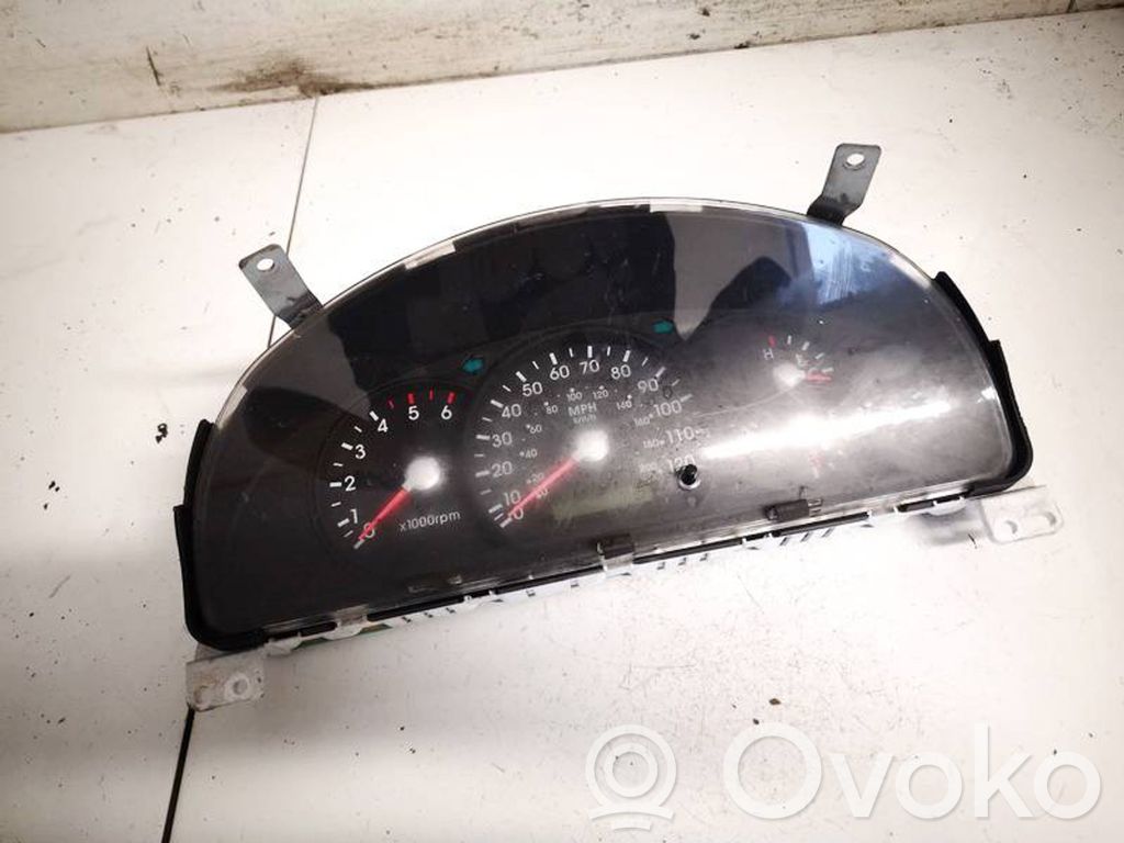 KIA Sorento Licznik / Prędkościomierz 