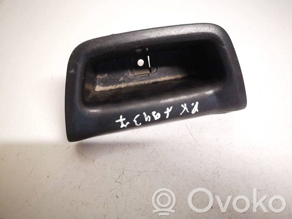 Mitsubishi Lancer Altra parte interiore 