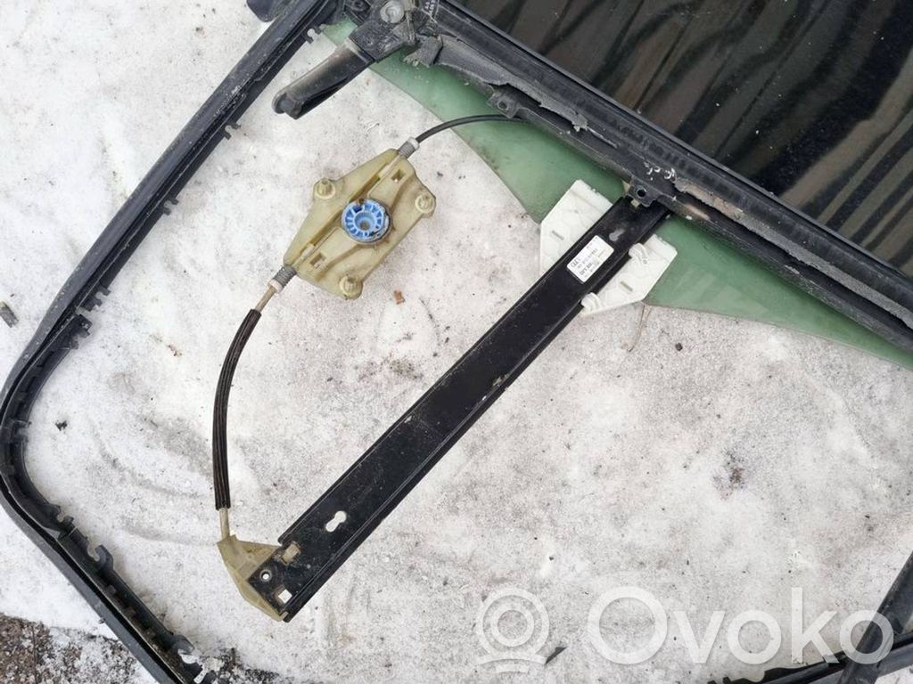 Audi A6 S6 C6 4F Alzacristalli del portellone scorrevole con motorino 