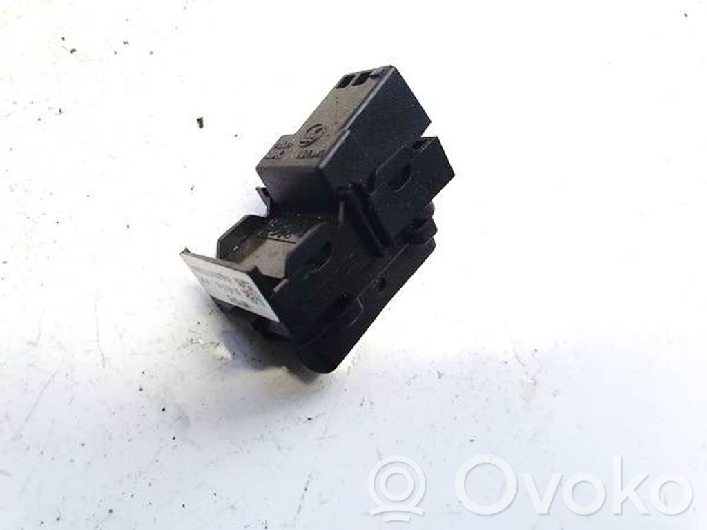 Volvo S80 Interruttore a pulsante della chiusura centralizzata 