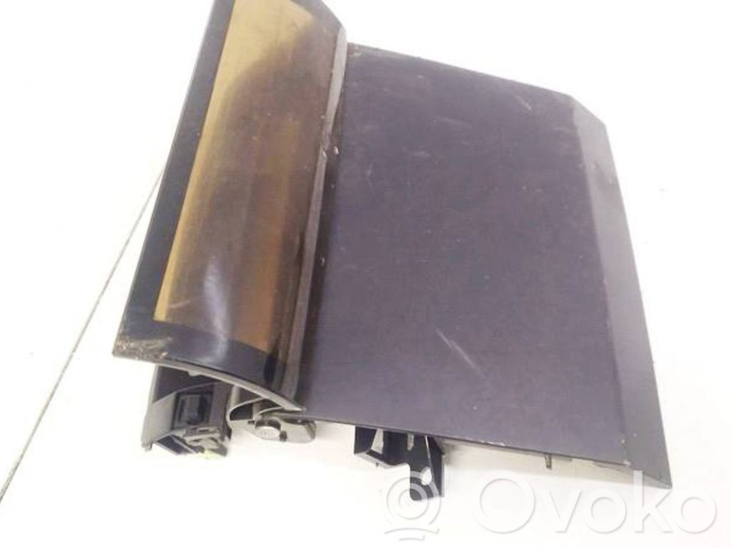 Toyota Prius (XW20) Altra parte interiore