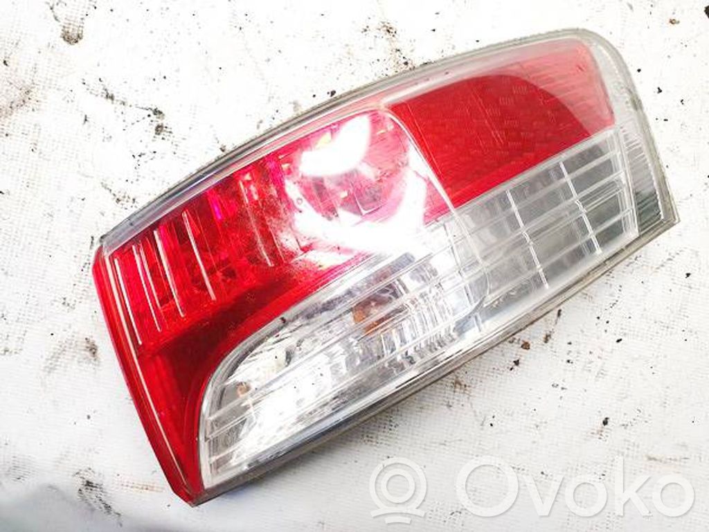 Toyota Avensis T270 Takavalot 