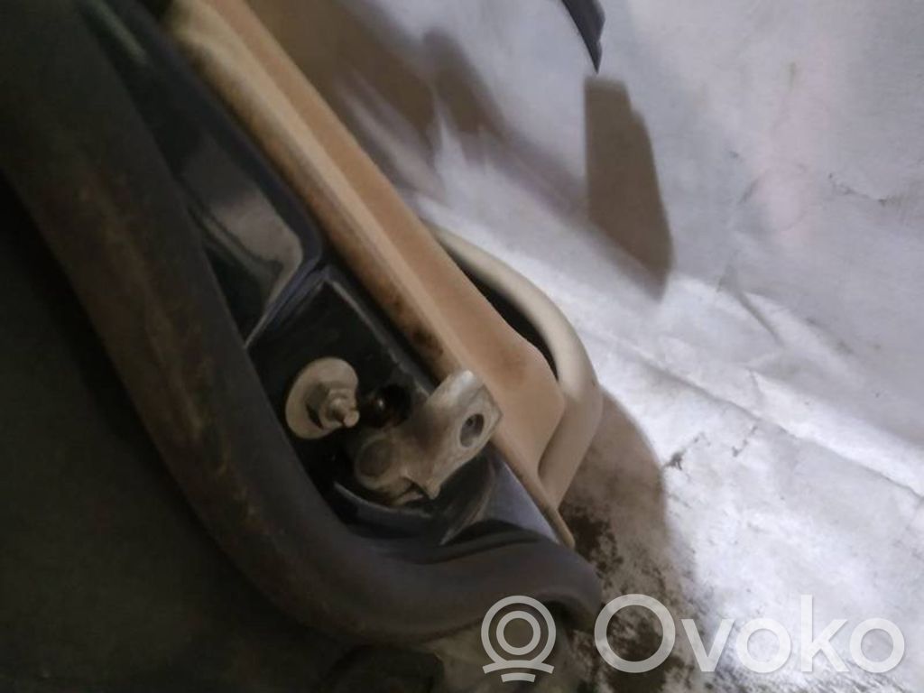 Opritor ușă față