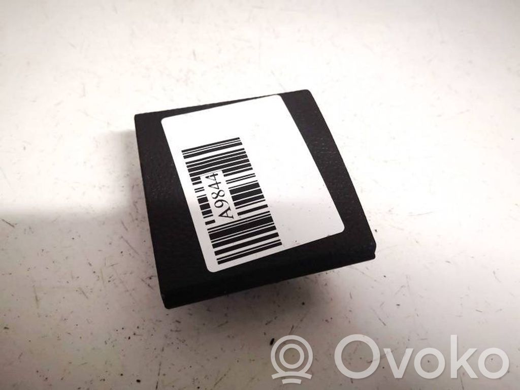 Sonstiges Einzelteil Innenraum Interieur   GS1D683R1,GS1D683R1