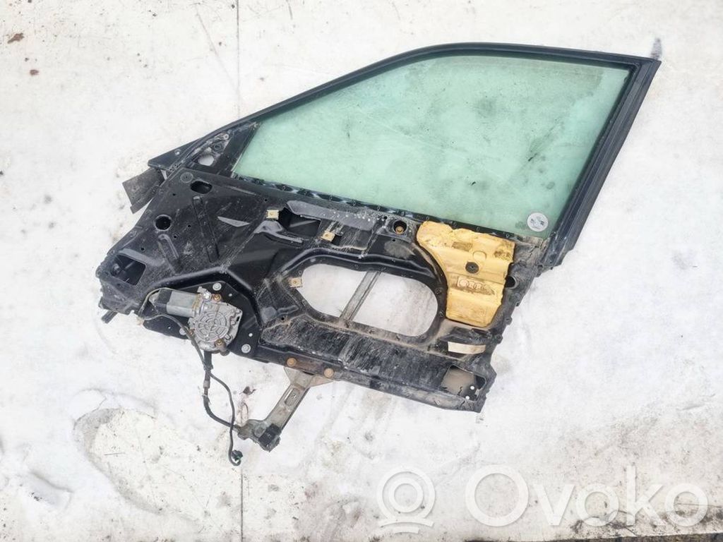 Audi A6 S6 C4 4A Vitre de porte avant / joint