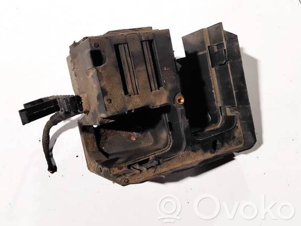 Volkswagen Golf V Coperchio scatola dei fusibili