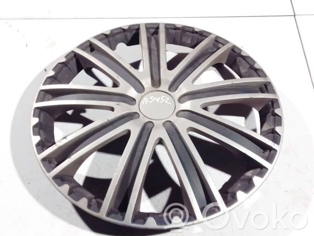 Ornament central jantă R15