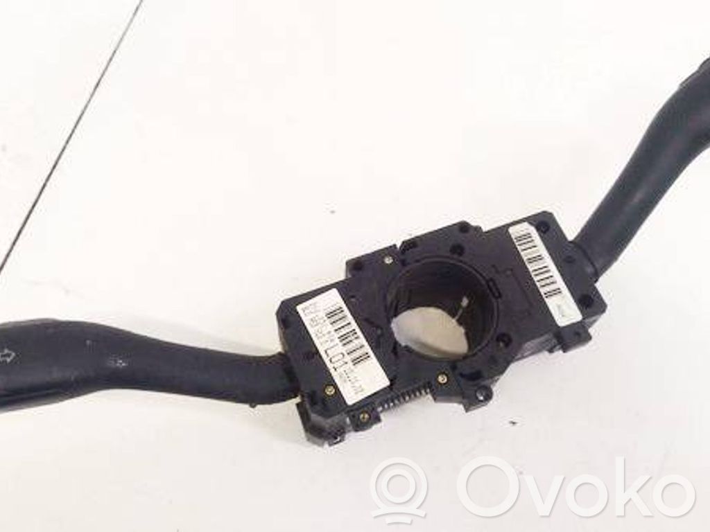 Volkswagen Bora Leva/interruttore dell’indicatore di direzione e tergicristallo
