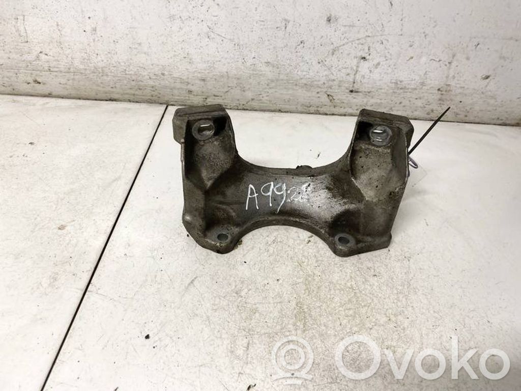 BMW 5 E60 E61 Engine mounting bracket 