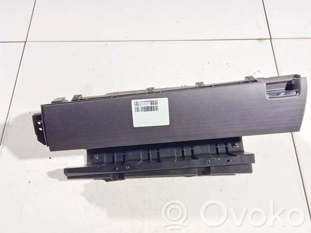 Honda CR-V Kita salono detalė 