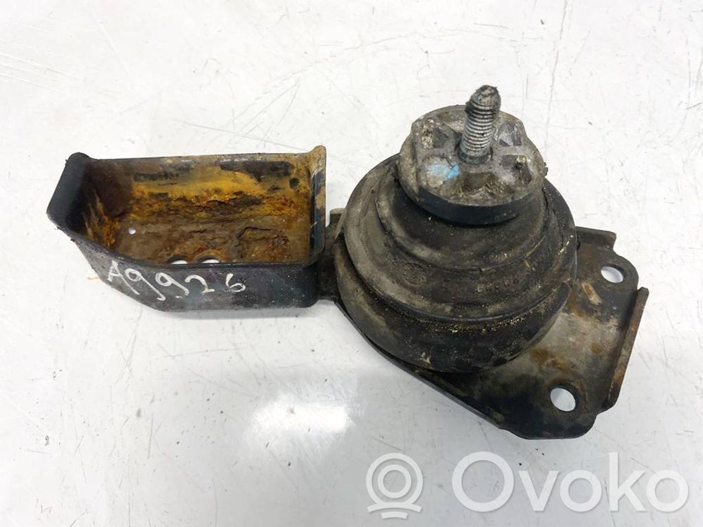 Ford Galaxy Engine mount bracket 