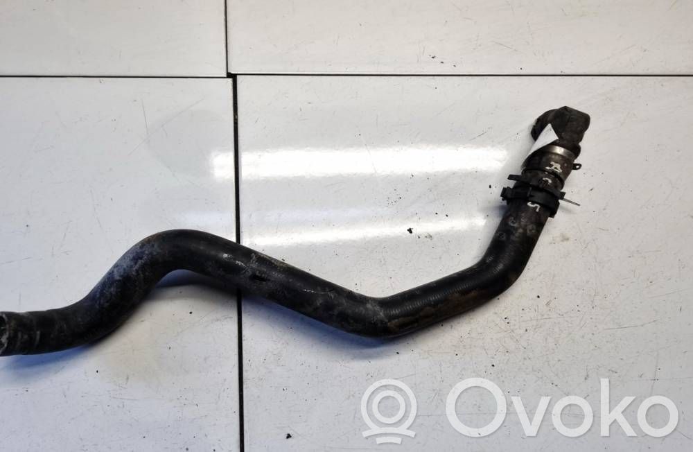 Alfa Romeo 159 Tubo flessibile del liquido di raffreddamento del motore 