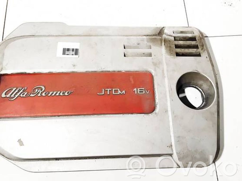 Alfa Romeo 159 Engine cover (trim) 
