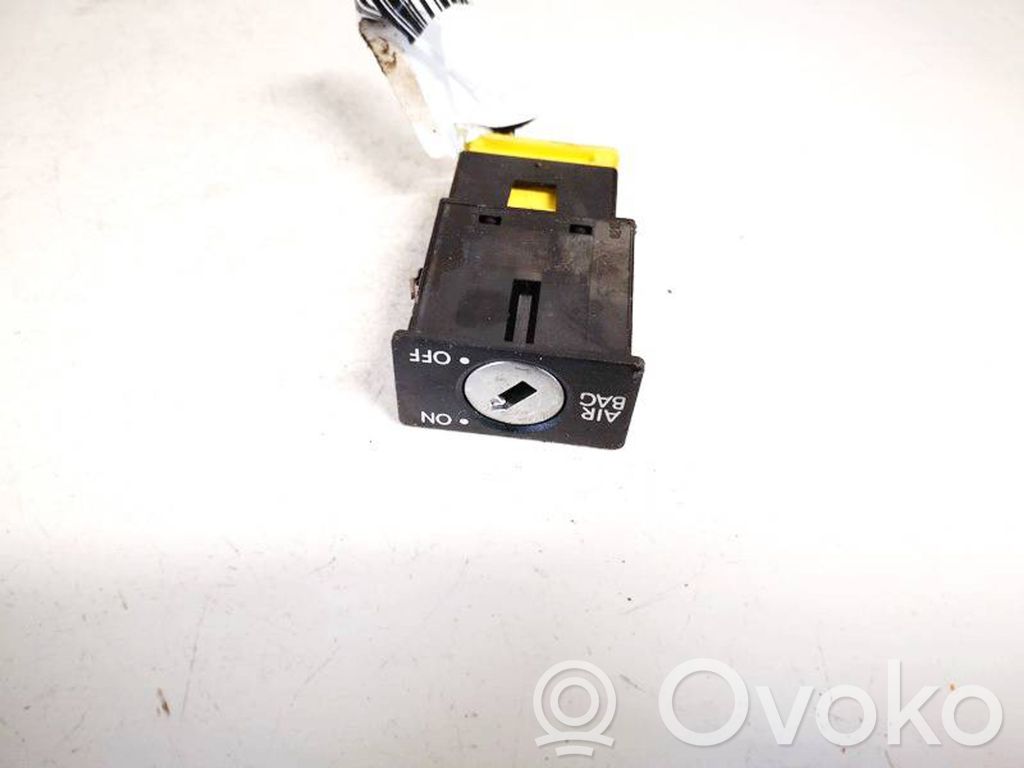 Volkswagen Caddy Interruttore airbag passeggero on/off