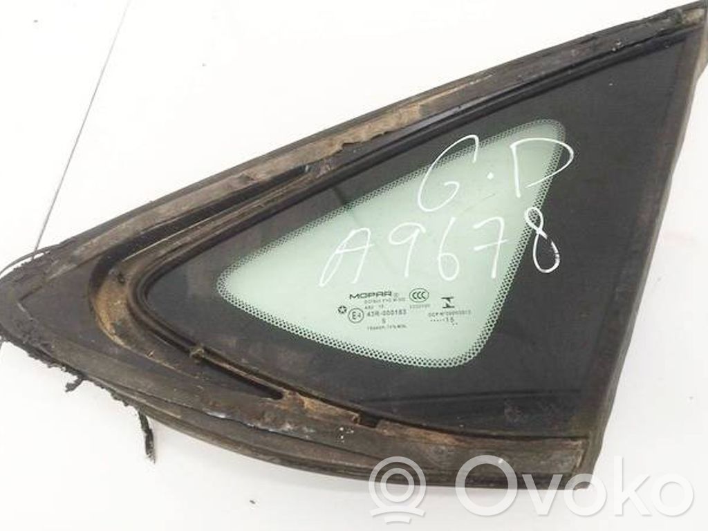 Chrysler 200 Geam lateral spate 
