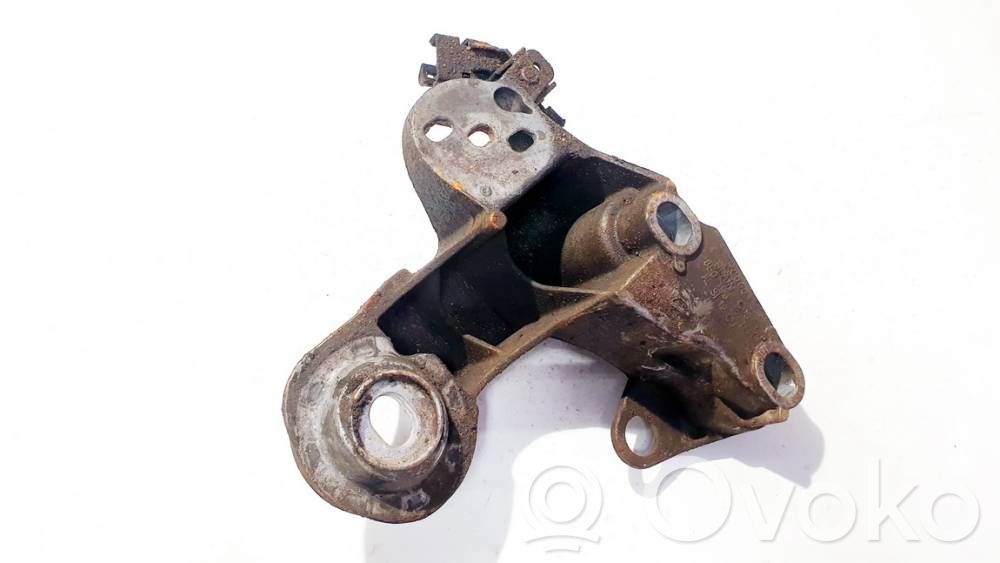 Halterung Lager Motor   8E0199352D,8E0199352D