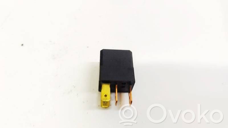 Sonstige Relais   ACM33221,ACM33221