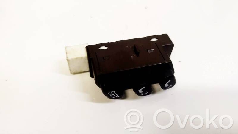 Interruptor de control del asiento   15A602,15A602