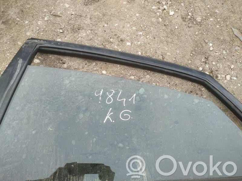 Toyota Avensis T220 Geam ușă spate