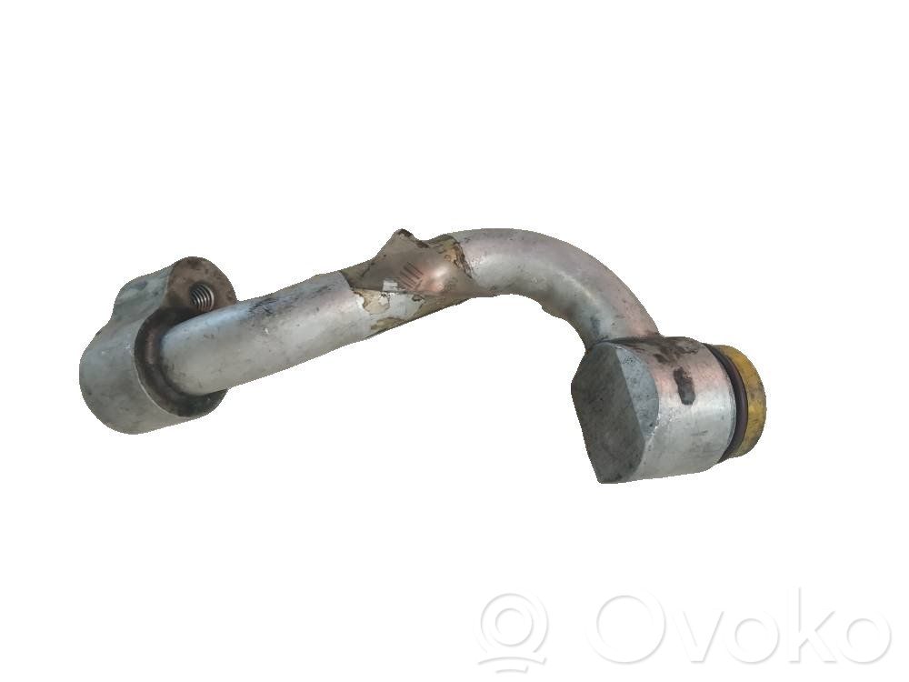 Ilmastointilaitteen putki (A/C)   0820056S01,0820056S01