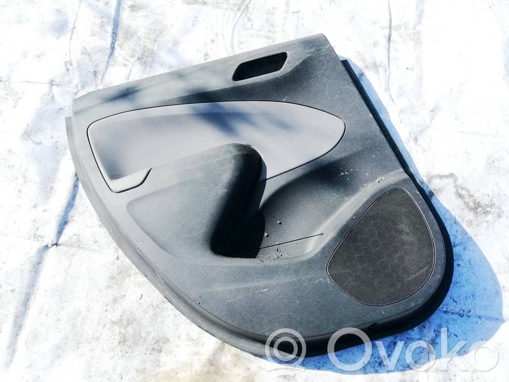 Opel Crossland X Boczki / Poszycie drzwi tylnych 