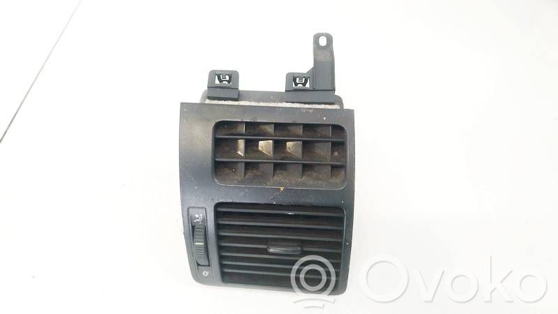 Volkswagen Touran I Grilă ventilație centrală
