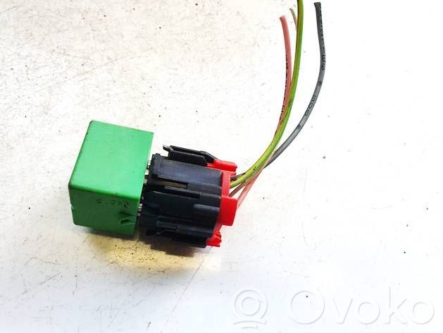 Alte relee   12V35A03531,12V35A03531,12V35A03531,12V35A03531