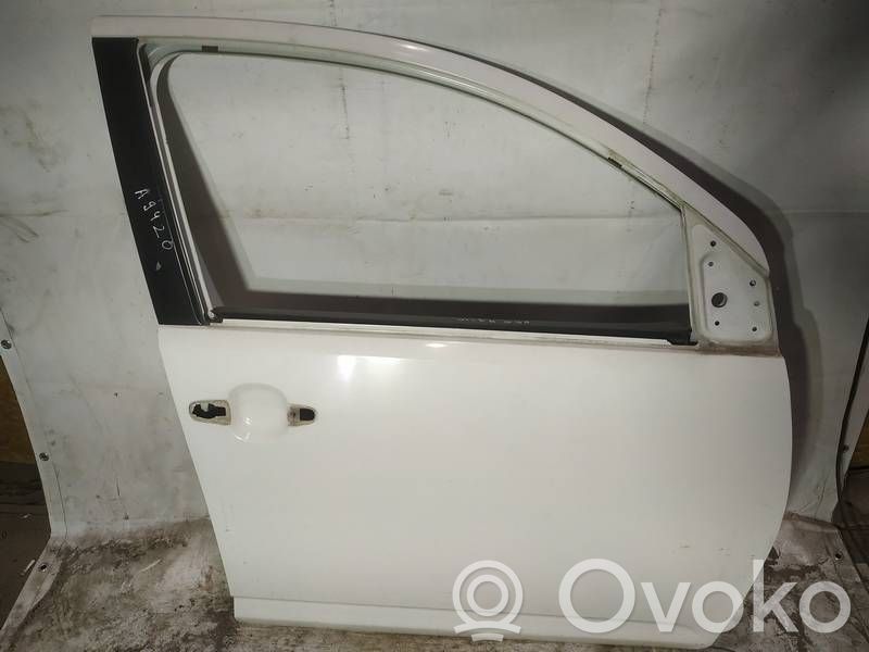Daihatsu Sirion Ușă față