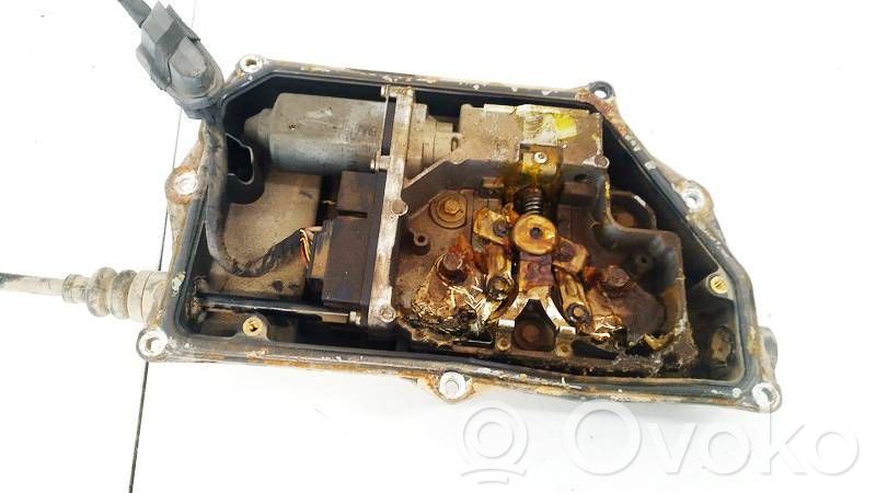 BMW 7 E65 E66 Rankinio stabdžio valdymo blokas 